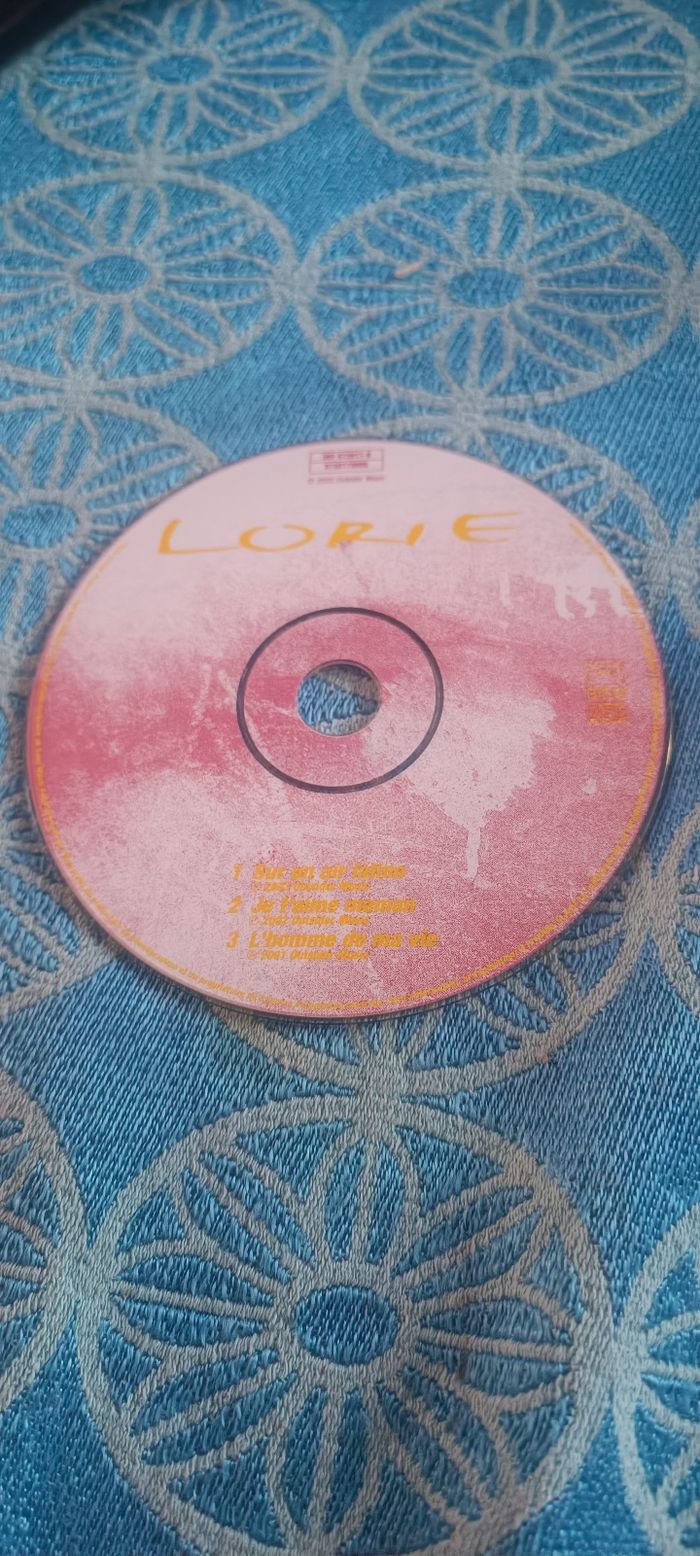 Cd Lorie - photo numéro 5