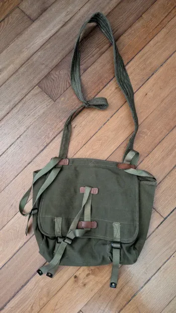 Sac besace vintage en toile canvas Kaki