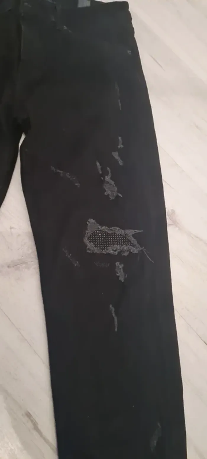 Jean noir taille 42 - photo numéro 5