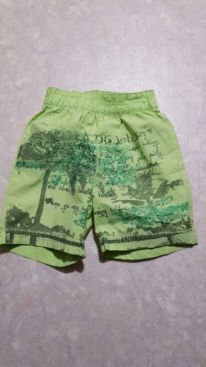 Short 3 ans