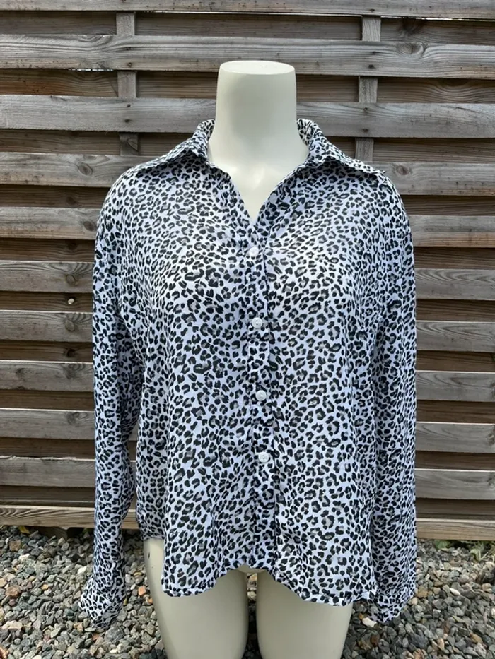 Chemise
