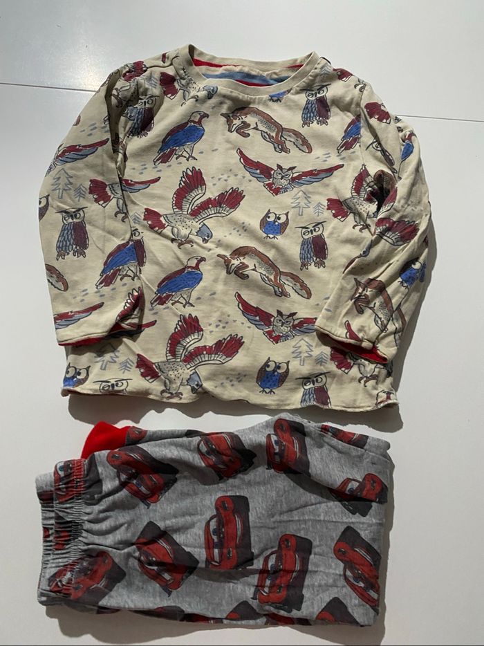 Lot de 2 vêtements enfants taille unique