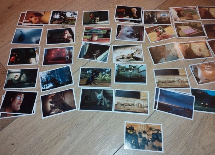 50 cartes panini volt le chien Disney sticker autocollant