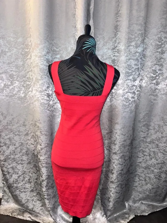 Robe de soirée - photo numéro 2