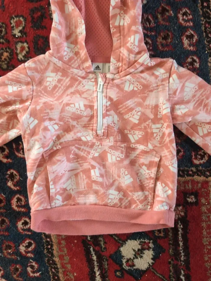 Sweat Adidas taille 3-6 mois - photo numéro 3