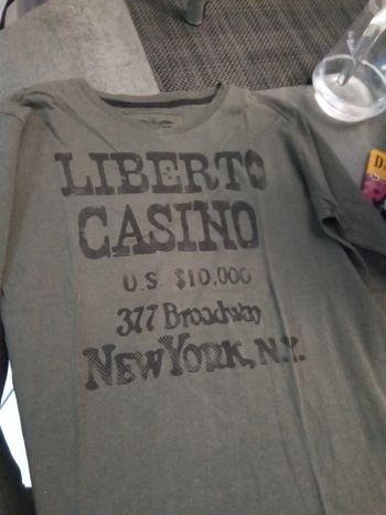 Lot 2 tee-shirt ML garçon 16ans Liberto be et Crosby satisfaisant