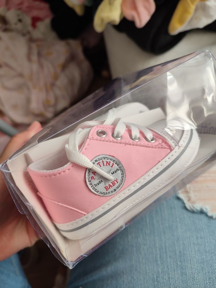 Chaussure bebe - photo numéro 2