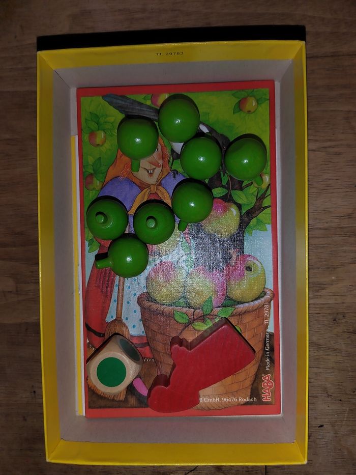 Jeu vintage la sorcière aux pommes - photo numéro 3
