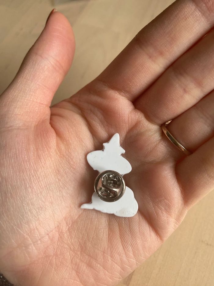 Pins Disney d’Halloween les 101 dalmatiens - photo numéro 3