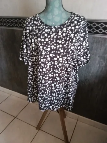 Haut femme manche courte taille 5xl