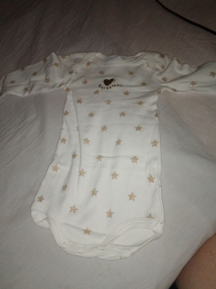 Body 6 mois - photo numéro 8