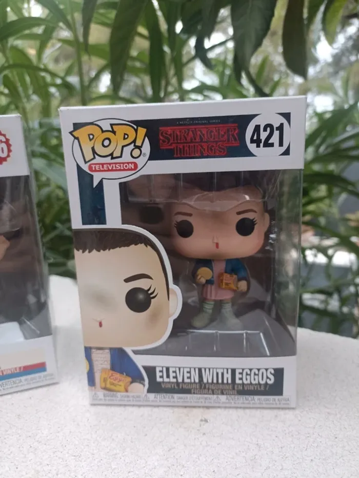 Lot de 2 Funko pops stranger things - photo numéro 3