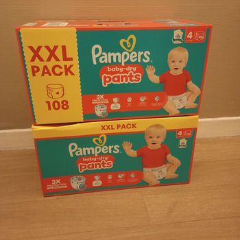 Pampers baby dry Pants taille 4(216 couches)