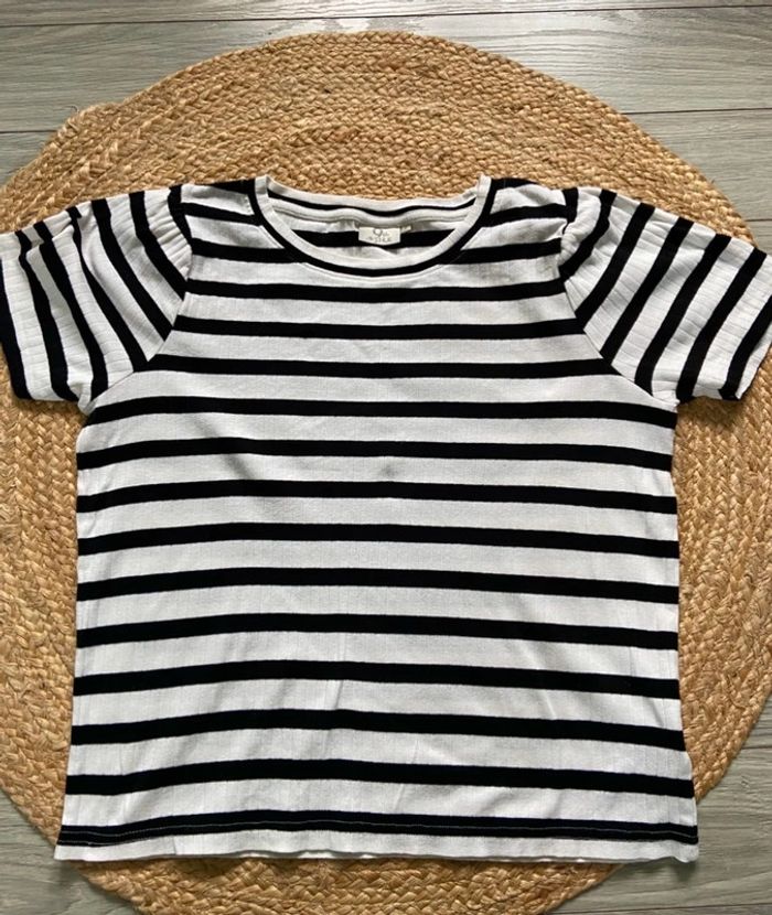 🤍 T-shirt femme à rayures blanc et noir style marinière Taille M 🤍 - photo numéro 3