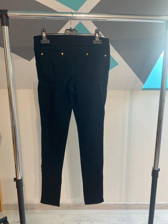 Pantalon noir, moulant - photo numéro 2