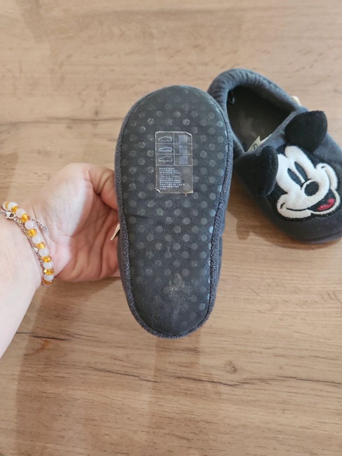 Chaussons mickey 26/27 - photo numéro 3