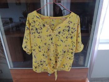 Blouse fleurie épaules dénudées femme taille 40