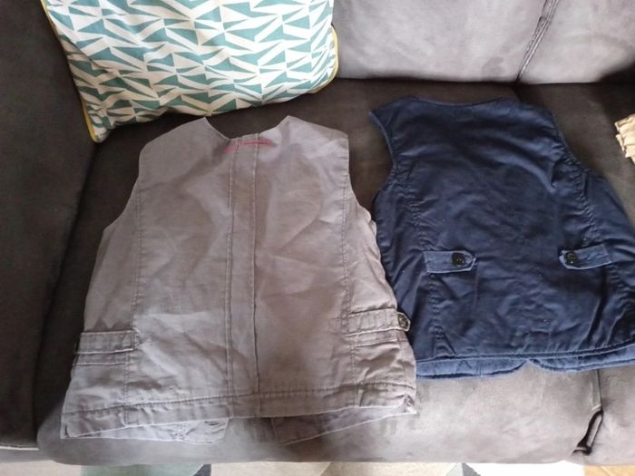 Lot 2 gilets sans manches - photo numéro 2
