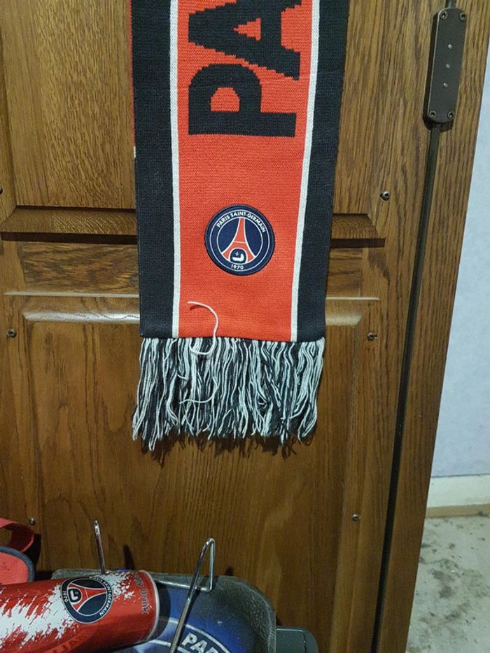 Écharpe PSG - photo numéro 2