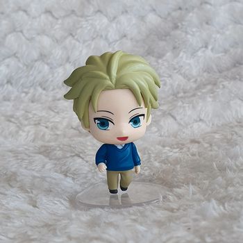 Petite figurine gasha japao giaponne manga anime goods goodies