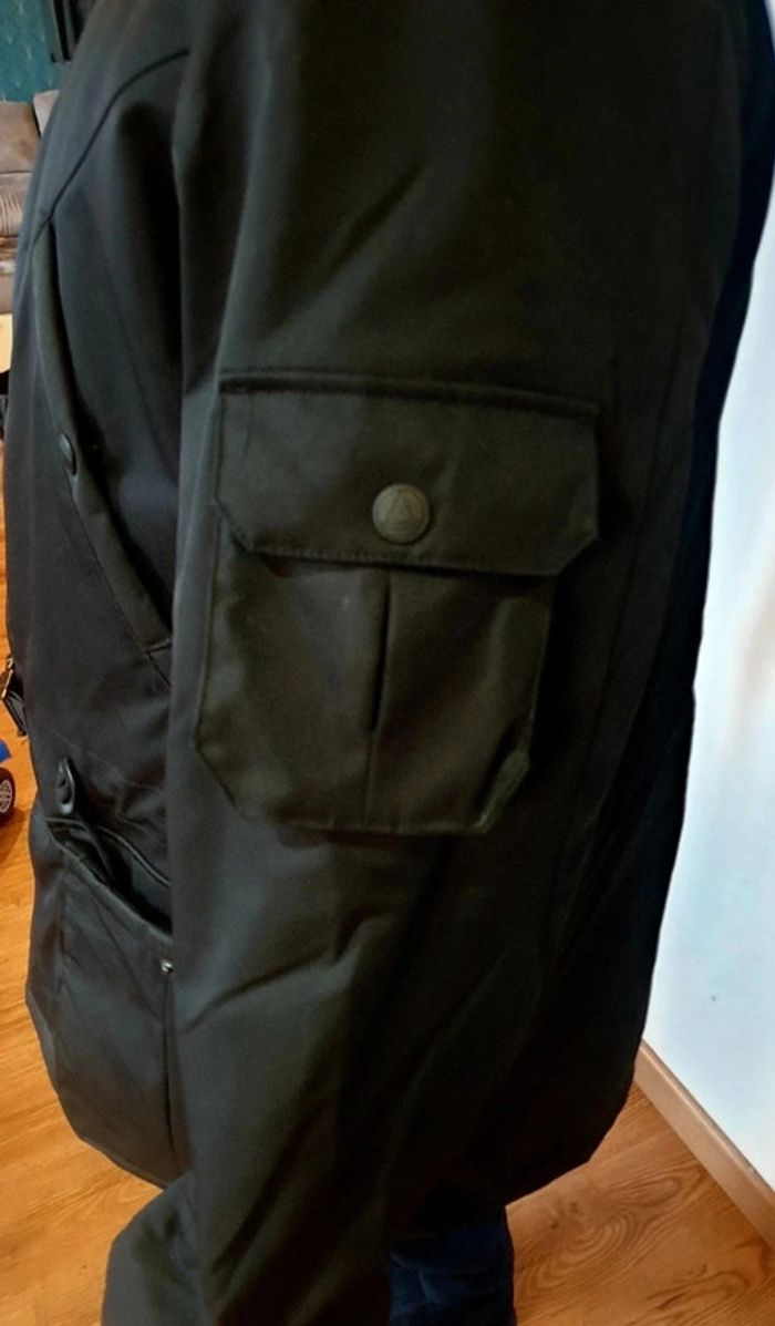 Parka elevenparis. - photo numéro 4