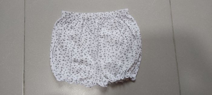 Short Motif cœur 9/12 mois