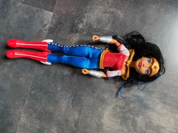 Poupée mannequin articulée wonderwoman Mattel