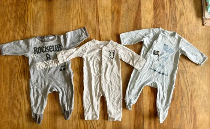 Lot de 23 vêtements taille 6 mois - photo numéro 7