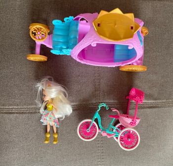Lot Enchantimals avec carrosse royal