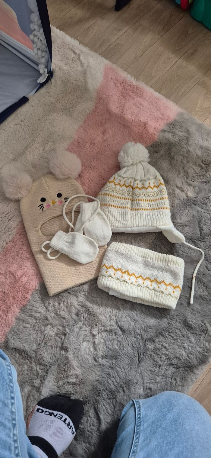 Lot de bonnets