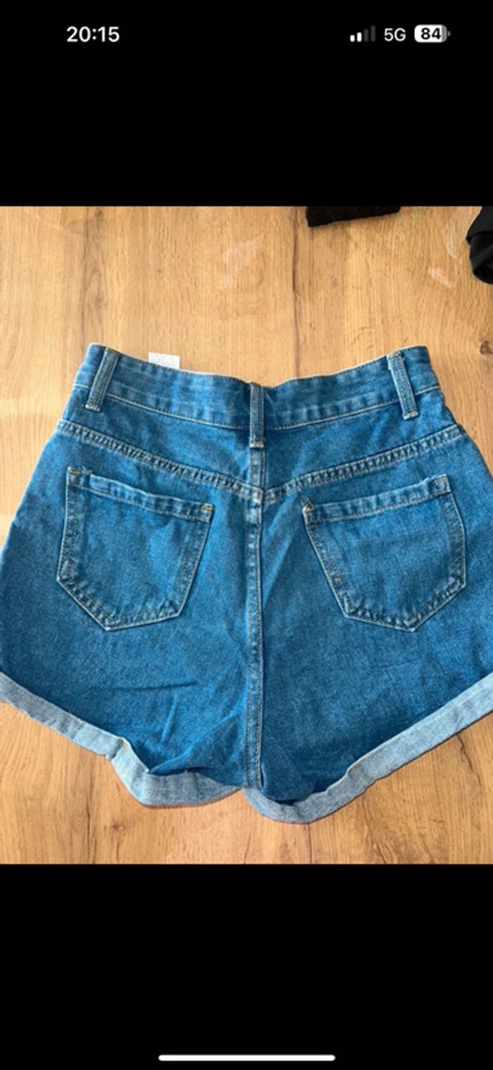 Short Shein tournesol bleu XS - photo numéro 4