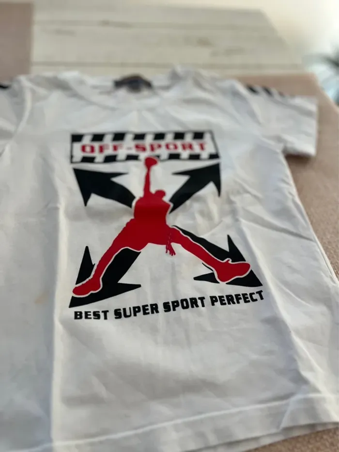 T-shirt 4 ans - photo numéro 2