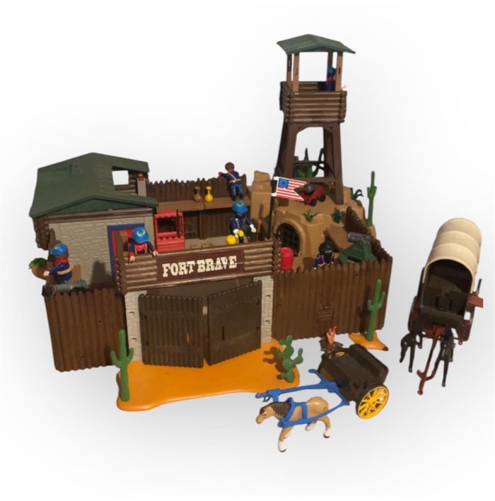 Fort brave playmobil