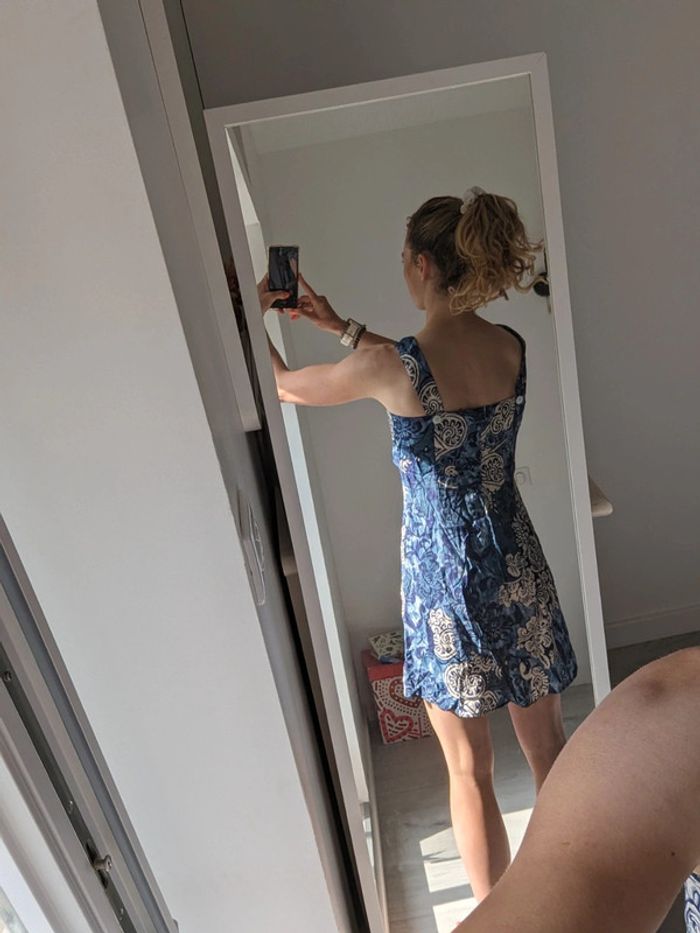 Superbe robe vintage fleurie S - photo numéro 2