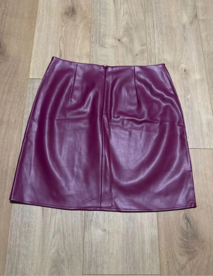 Jupe simili cuir Promod taille 38 - photo numéro 2