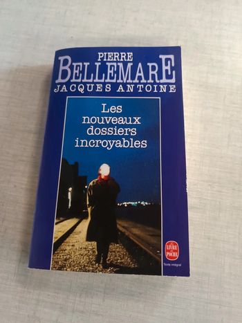 Livre les nouveaux dossiers incroyables