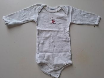 Body Petit Bateau taille 3 mois