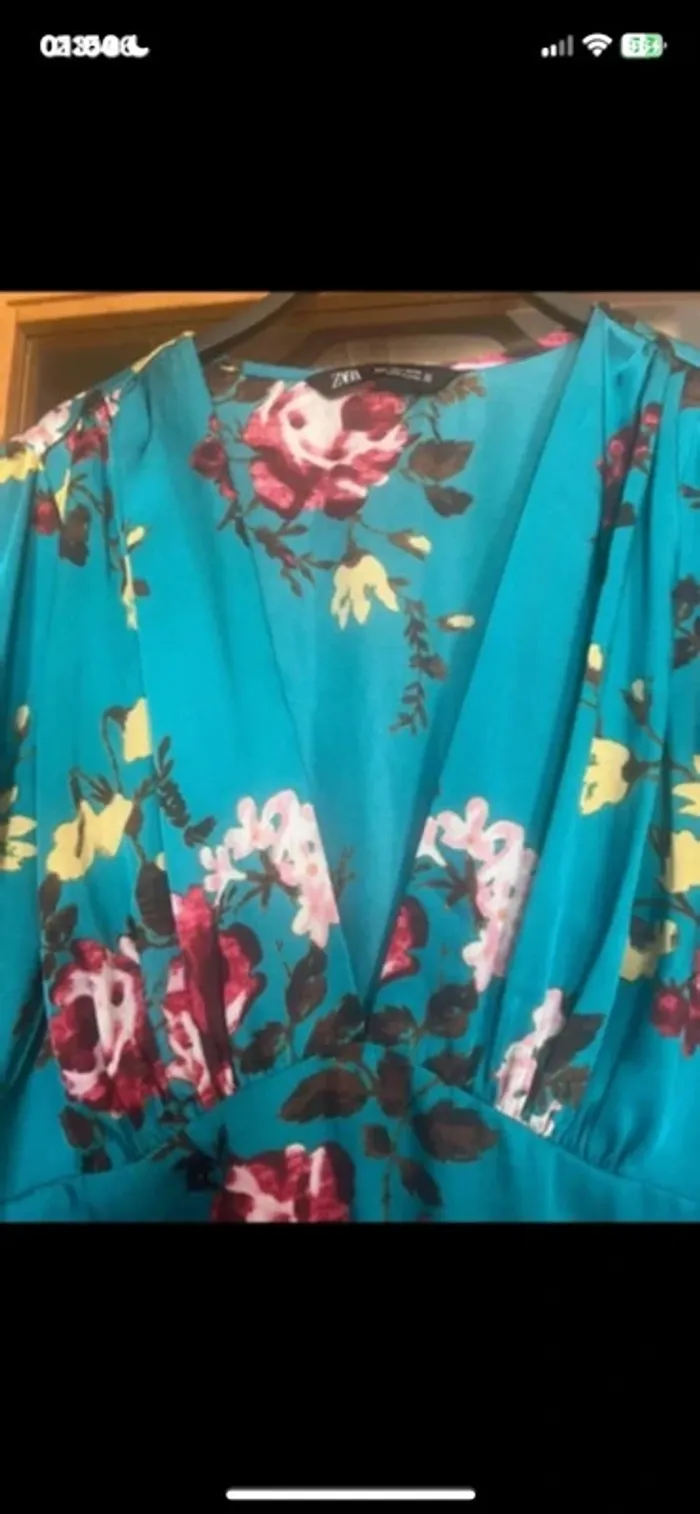 Robe élégante Zara taille L 40 toute satiné floral - photo numéro 4