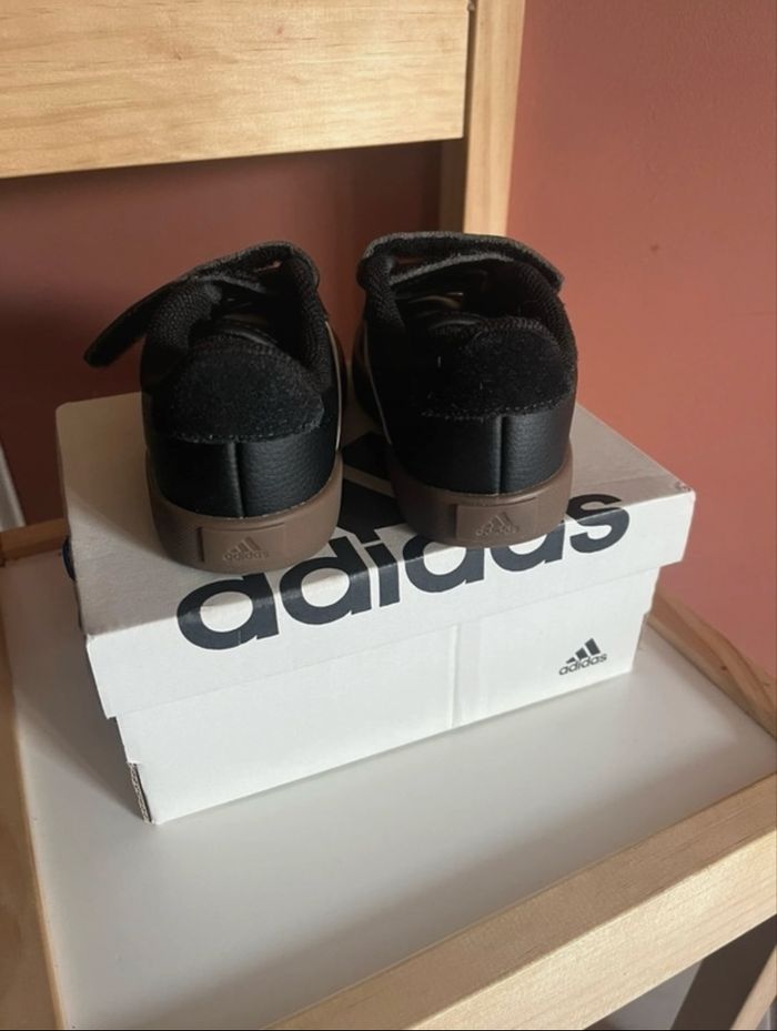 🎄Adidas 🎄 - photo numéro 6