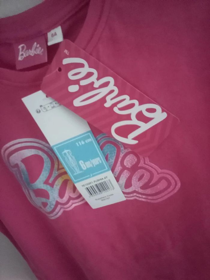 T shirt barbie neuf - photo numéro 4