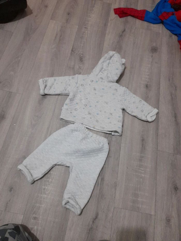 Ensemble molletonné 3 mois - photo numéro 5