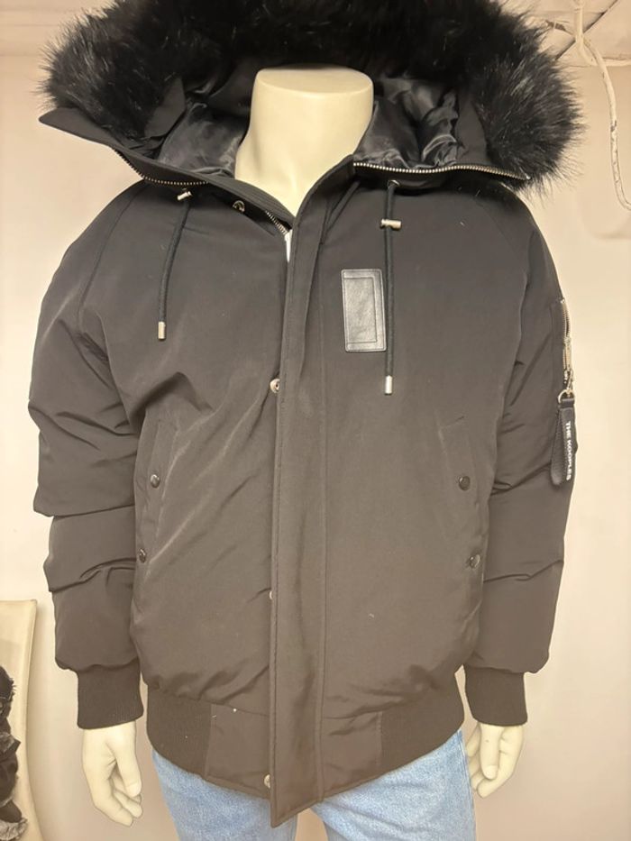 Doudoune neuve The Kooples noire avec capuche en fausse fourrure – Taille XL - photo numéro 2