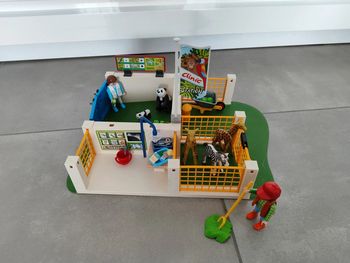 Clinique vétérinaire Playmobil 4009