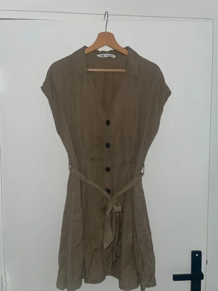 Robe kaki Zara L