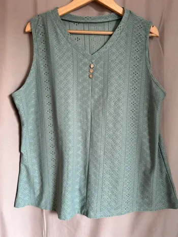 Débardeur 2XL style broderie anglaise