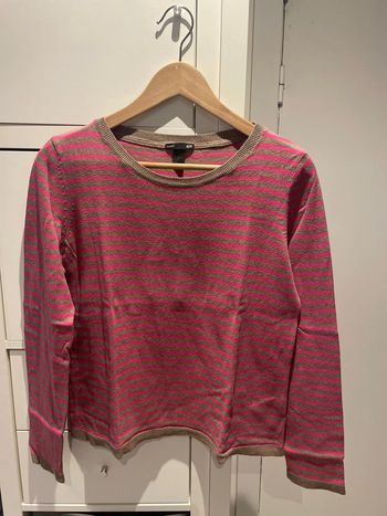 Pull léger à rayures