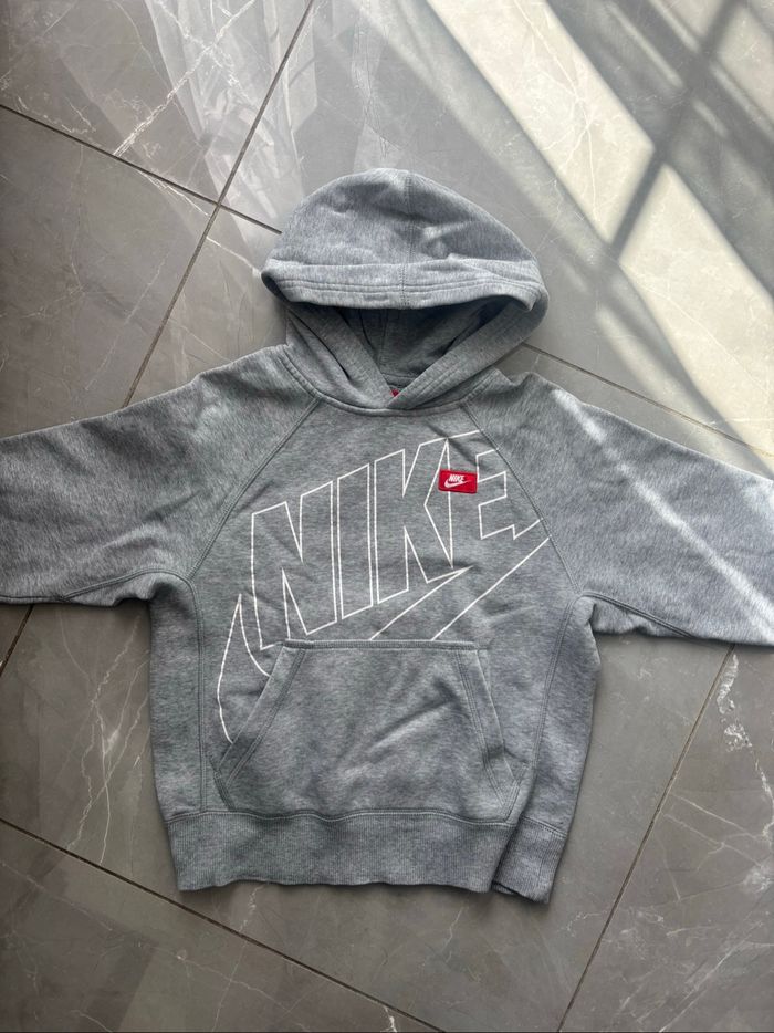 Pull Nike