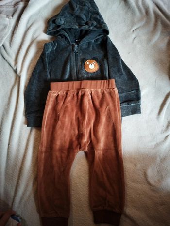 Ensemble Kiabi taille 2 ans