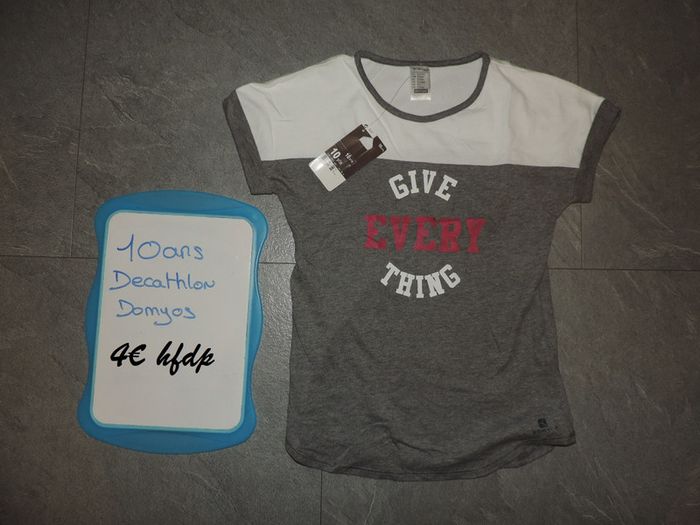tee shirt décathlon domyos 10 ans
