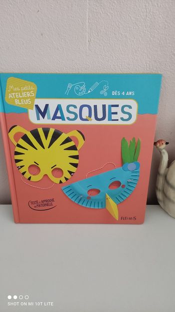 Livre masques